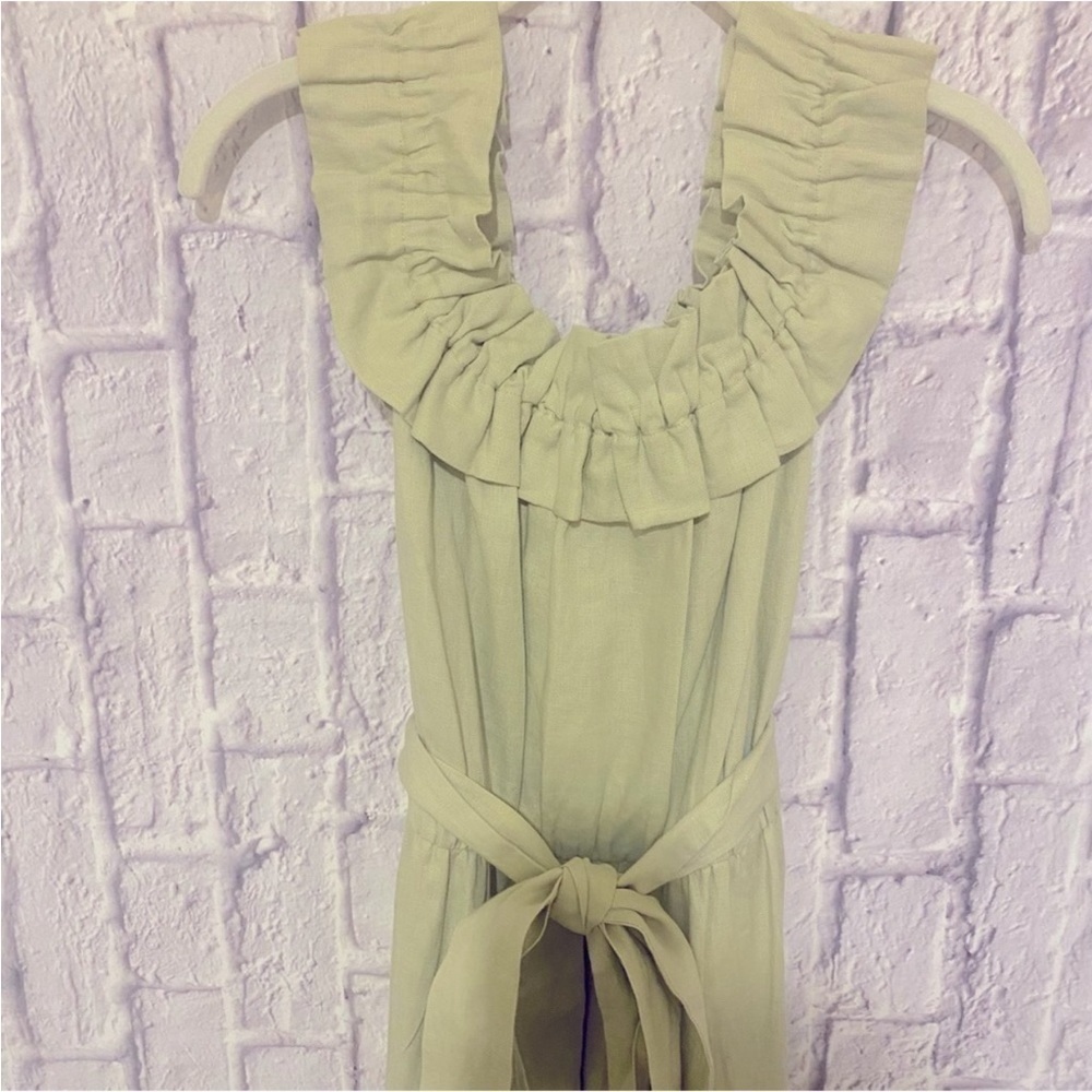 Reformation Sycamore Midi Dress
Dried Herbs XS - Picture 3 of 10